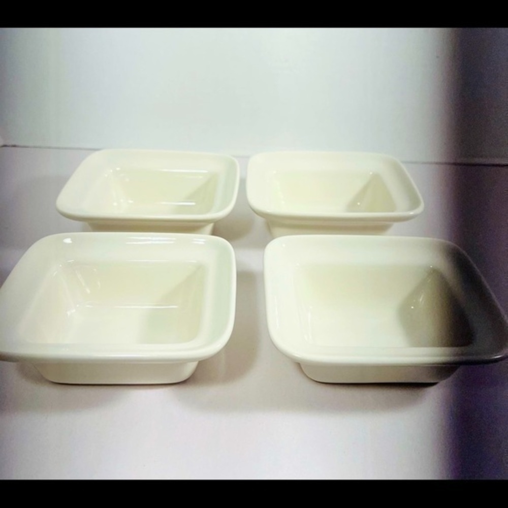 Godinger set of 4 ramekins